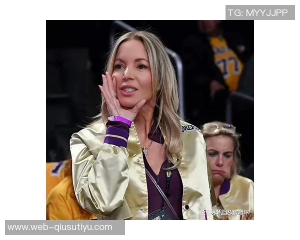 夸梅质疑布朗尼场上表现称心脏恢复但跑位意识存疑